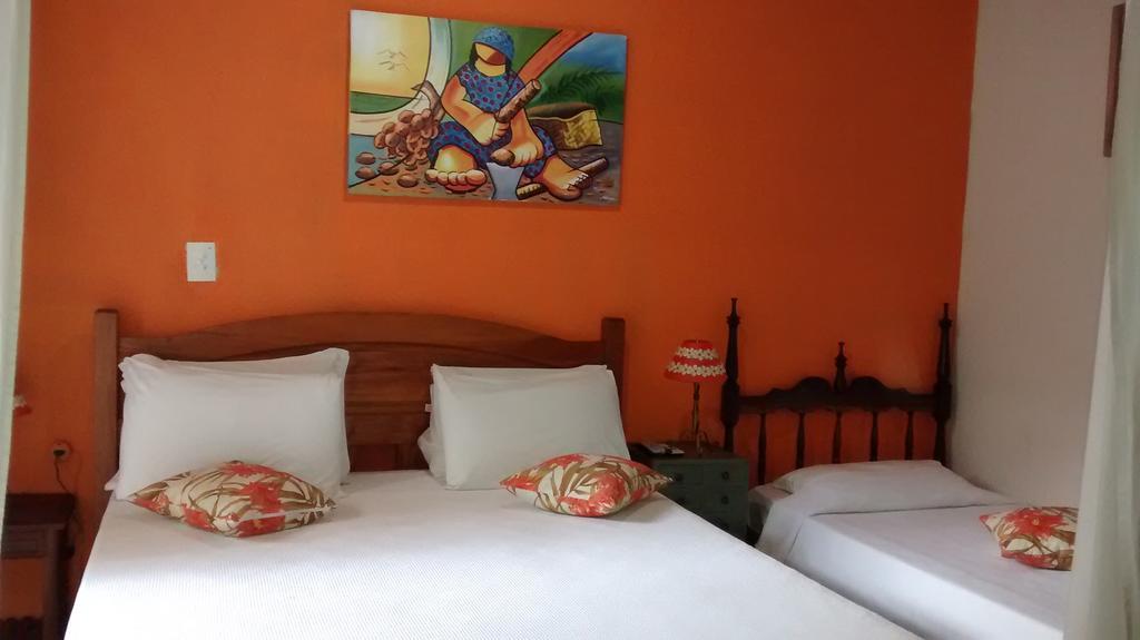 Pousada Arte Colonial - Casarao Historico Do Sec XVIII - Lancha Propria Araquari Værelse billede